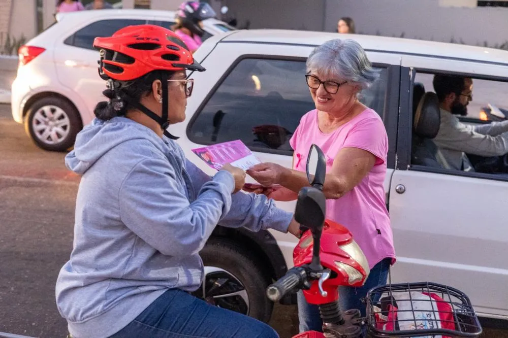 Pit Stop educativo leva informações sobre prevenção para a população