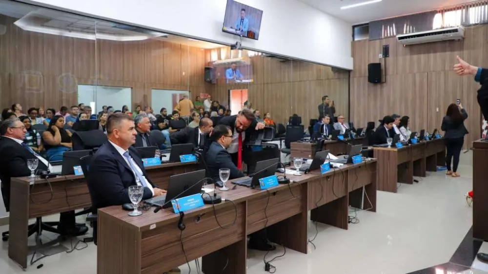 Projeto de lei que incentiva instalações de empresas no Aeroporto é aprovado