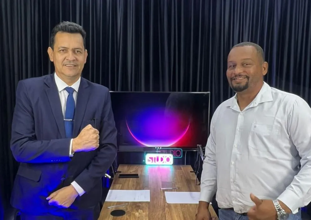 Vereador Isaías Gonçalves destaca turismo, projetos sociais e integração com a Bolívia em entrevista ao podcast da UCMMAT