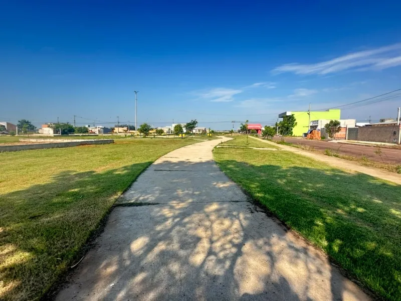 Prefeitura de Sinop promove limpeza de praça pública do Residencial Belvedere I