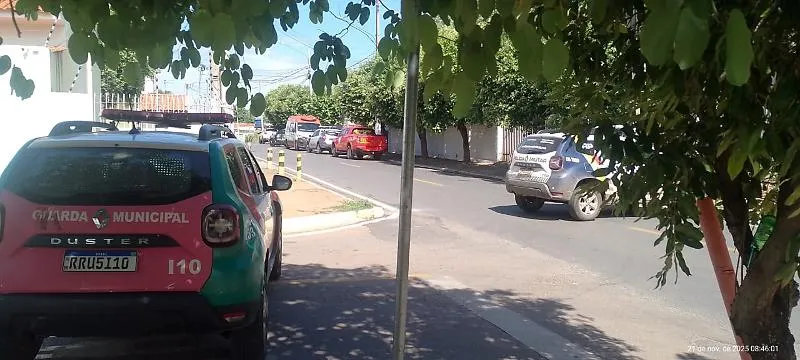 Vigilante entra em surto e dispara em unidade do Detran em VG