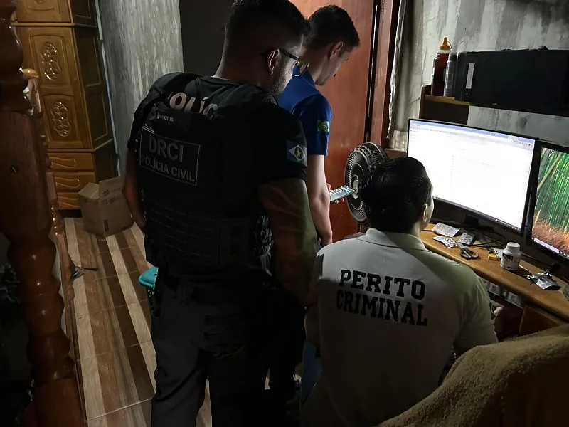 Operação 404 cumpre mandados em Cuiabá contra distribuição ilegal de animes