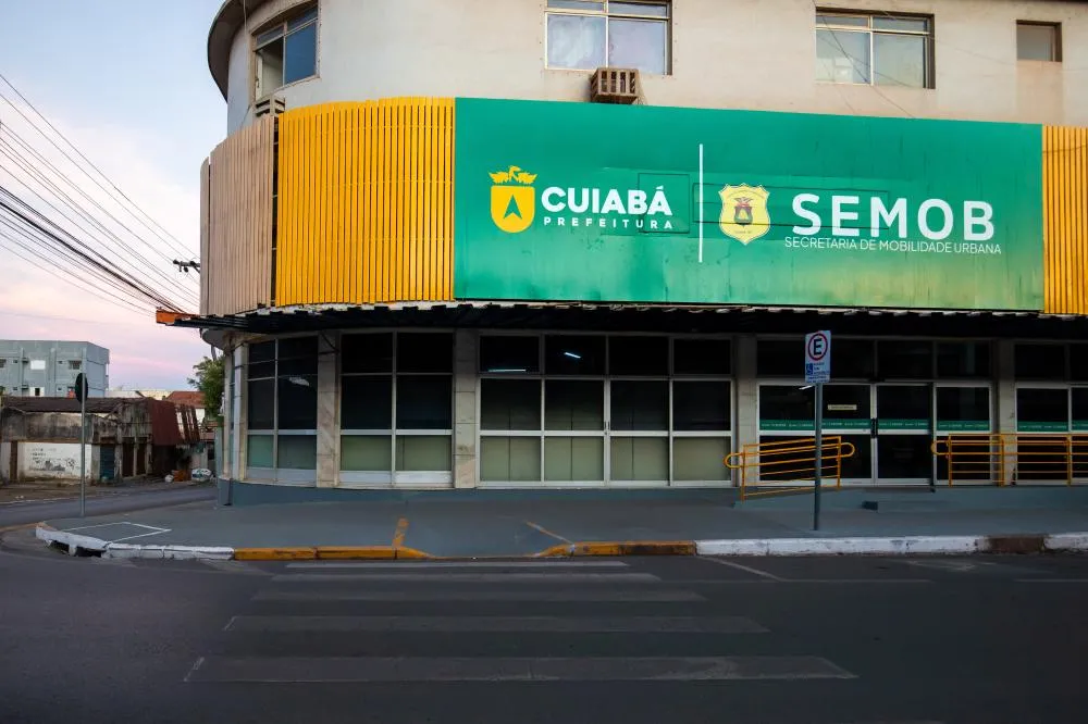 Prefeitura de Cuiabá faz leilão de veículos recolhidos há mais de 60 dias
