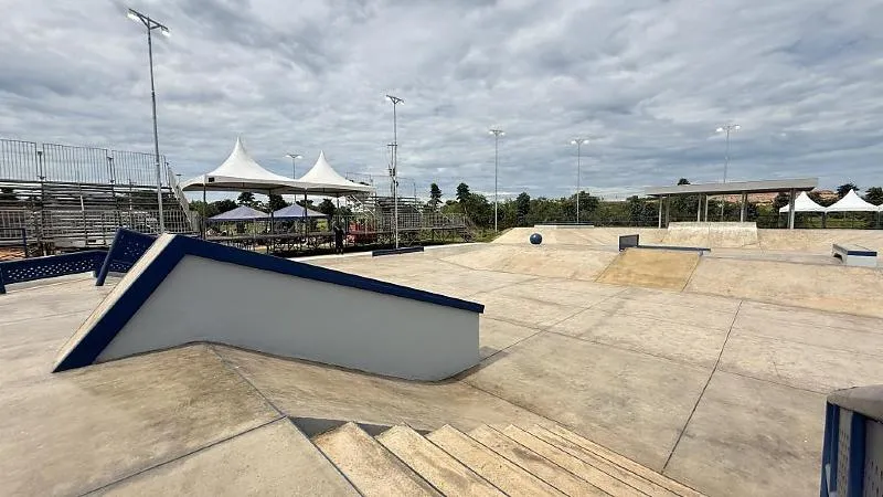 Com estrelas olímpicas, Cuiabá inaugura maior complexo de skate da América Latina