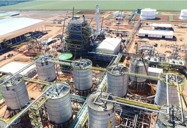 Sinop se consolida como referência nacional na produção de etanol de milho e fortalece papel estratégico na transição energética