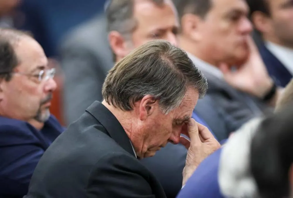 Bolsonaro será internado nesta quarta para cirurgia de hérnia; entenda o procedimento