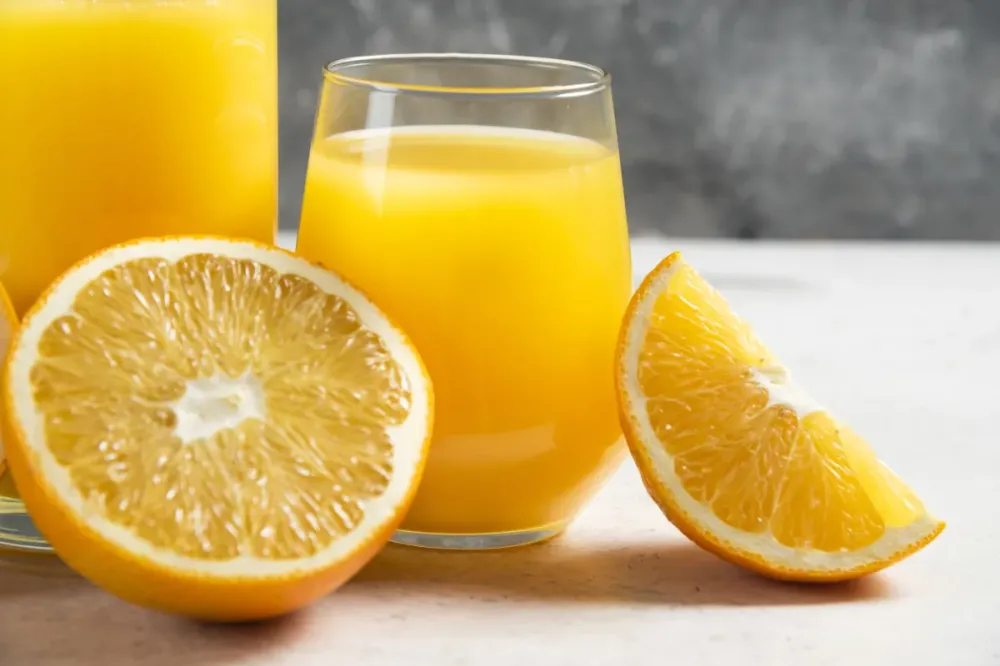 Suco de laranja é aliado da saúde cardiovascular, aponta estudo
