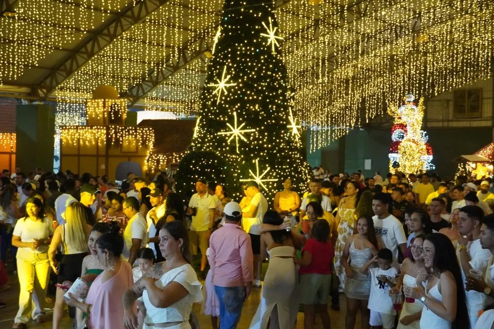 Vila Encantada promove noite especial com música e participação da comunidade