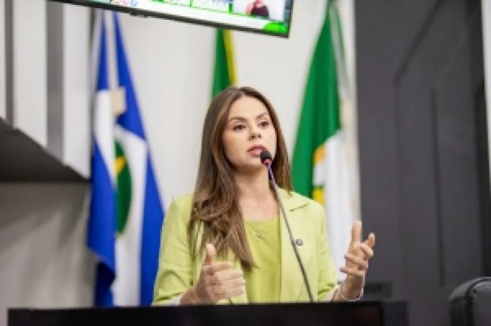 Michelly Alencar destaca decisão do Estado em manter a Santa Casa aberta e ressalta atuação decisiva da Câmara