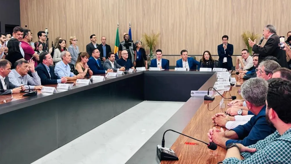 “Estamos realizando o sonho das pessoas e fortalecendo o pertencimento ao município”, afirma Miguel Vaz em marco histórico de 40 mil moradias do SER Família Habitação em Mato Grosso
