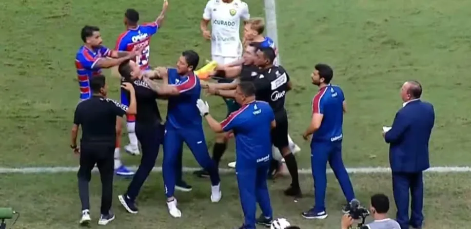 Técnico do Cuiabá comenta briga com Thiago Carpini e diz que foi defender auxiliar