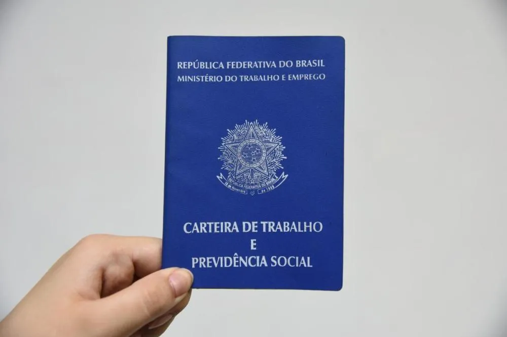 Você é pai e trabalha fora? Conheça os direitos garantidos por lei para quem cuida da família